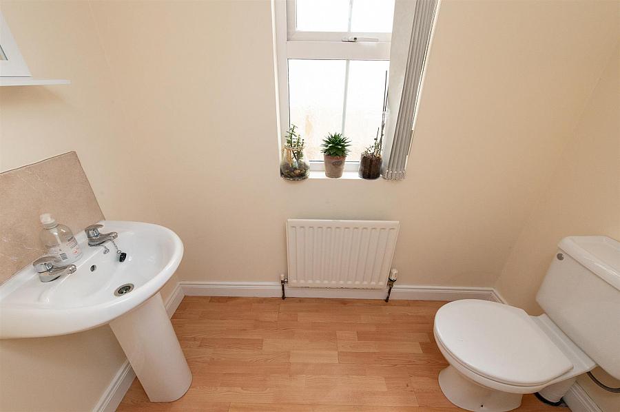 11 Iveagh Court