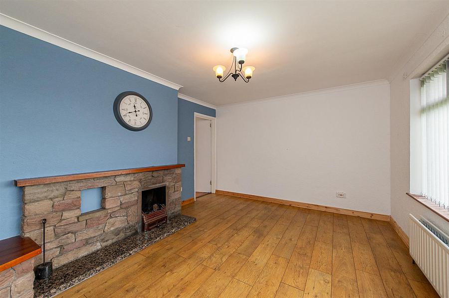 5 Millstone Close