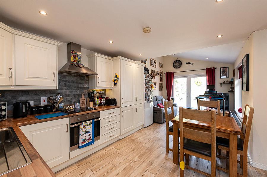 112 Summerhill