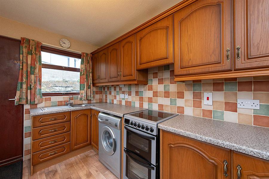 2 Blackbridge Road
