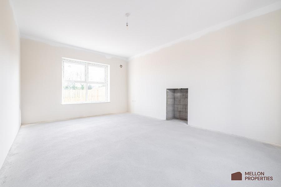 5 Dergmoney Manor