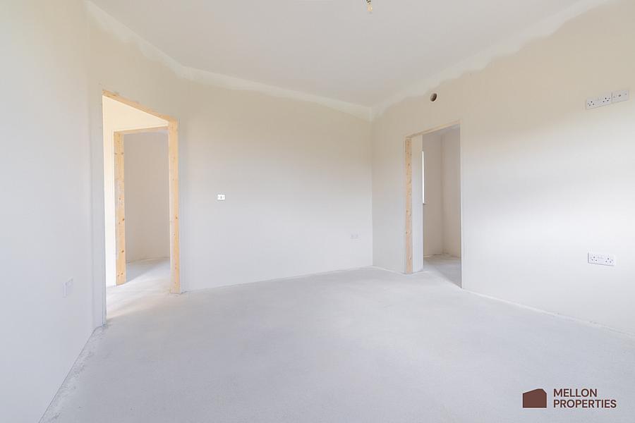 5 Dergmoney Manor