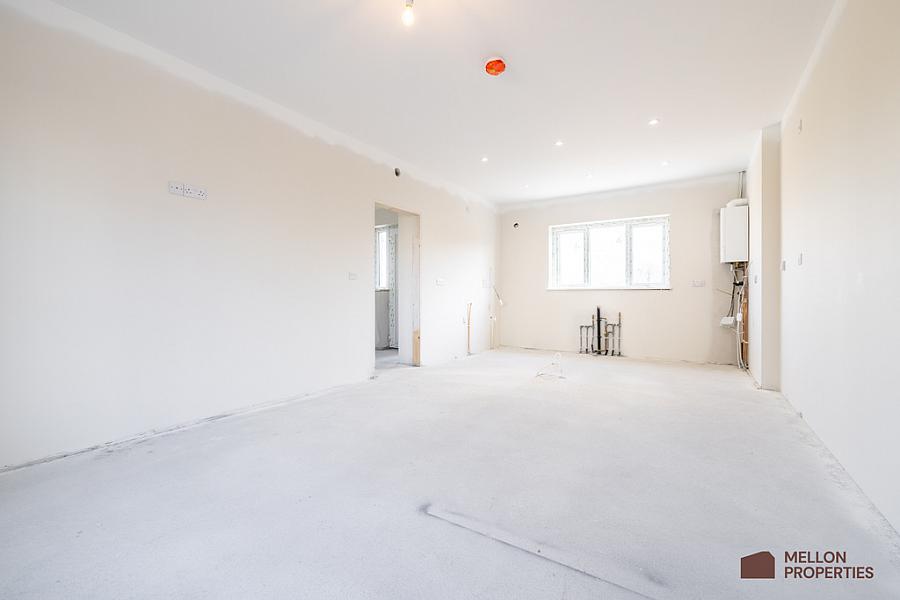 5 Dergmoney Manor