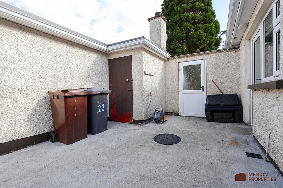 23 Willowmount Park