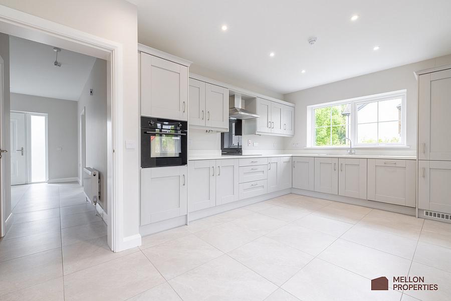 2 Creaghmore Glen, Drumquin