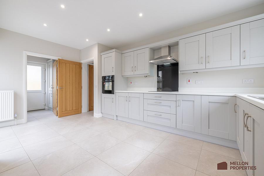 2 Creaghmore Glen, Drumquin