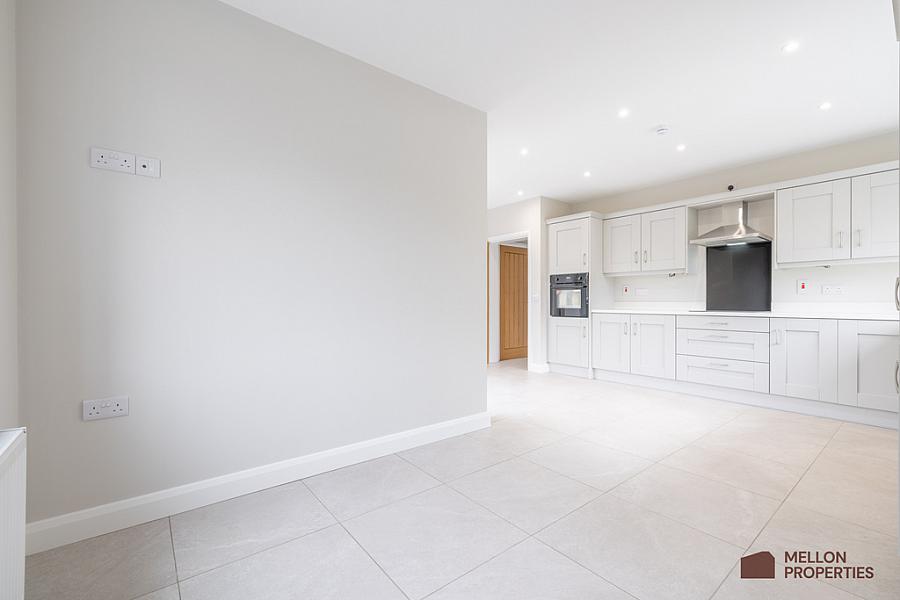 2 Creaghmore Glen, Drumquin
