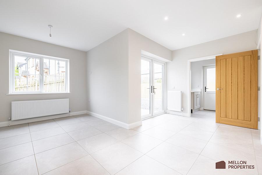 2 Creaghmore Glen, Drumquin