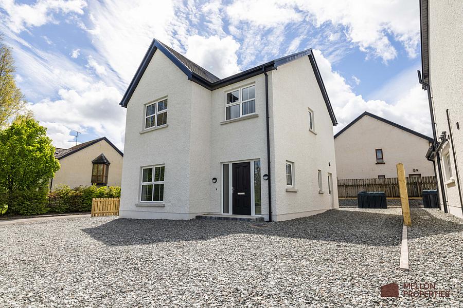 2 Creaghmore Glen, Drumquin
