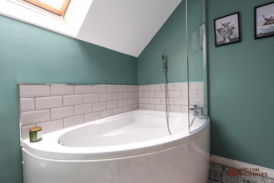 28 Knockcairn Lodge