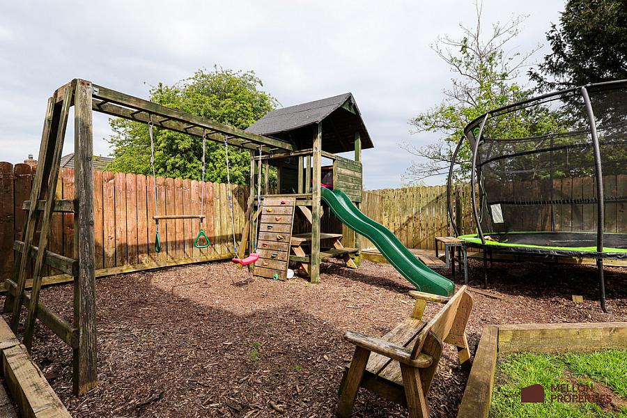 28 Knockcairn Lodge