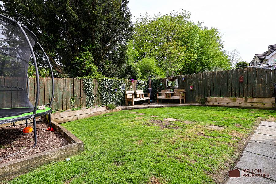 28 Knockcairn Lodge