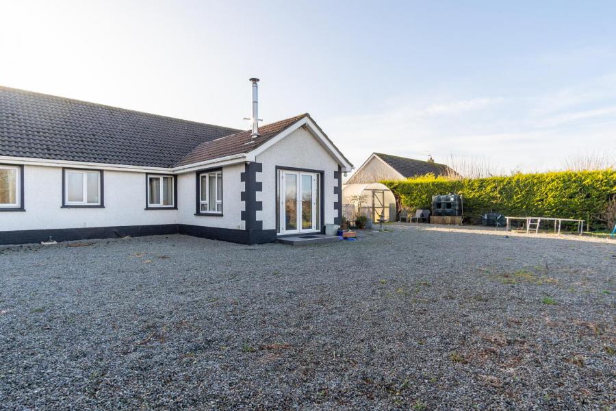 169 Charlestown Road