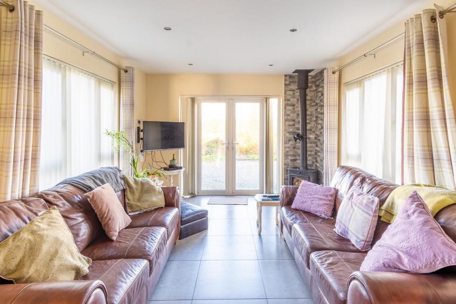 169 Charlestown Road