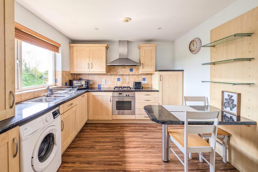 8 Silverwood Court