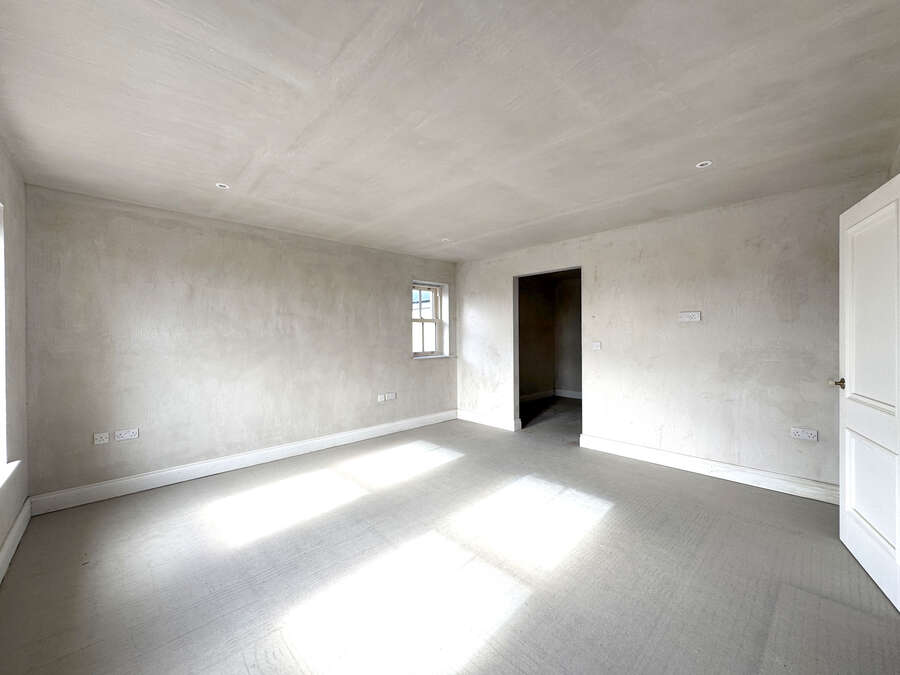 35 Lisnacroppin Road