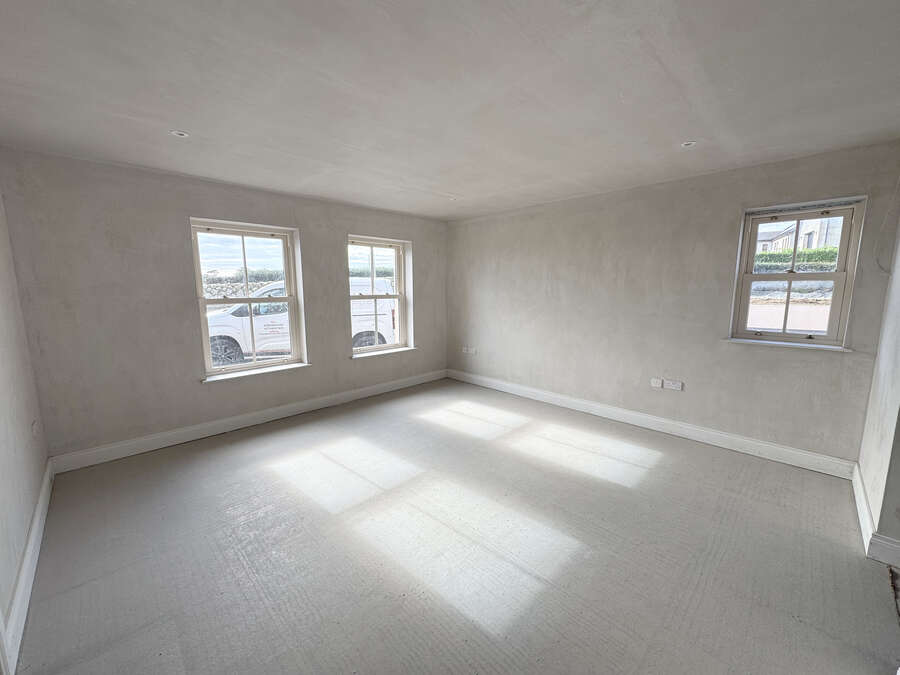 35 Lisnacroppin Road