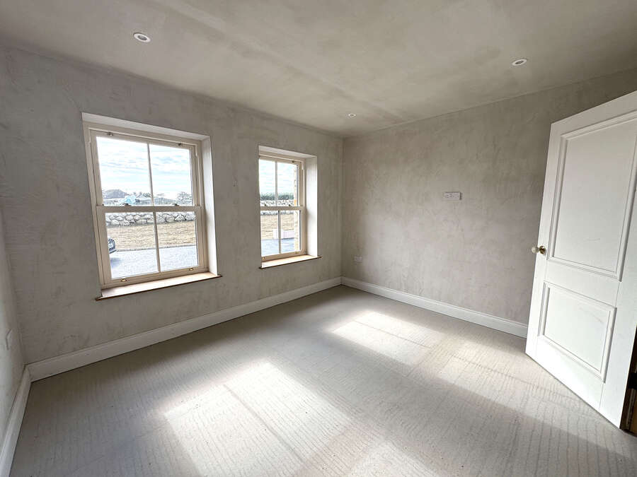 35 Lisnacroppin Road