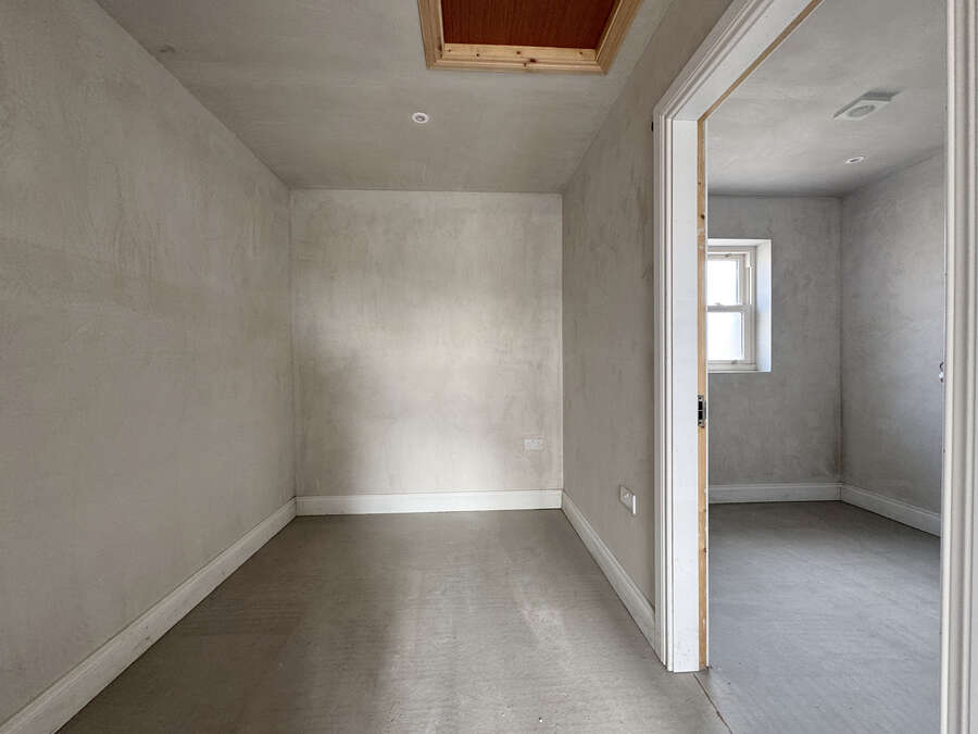 35 Lisnacroppin Road