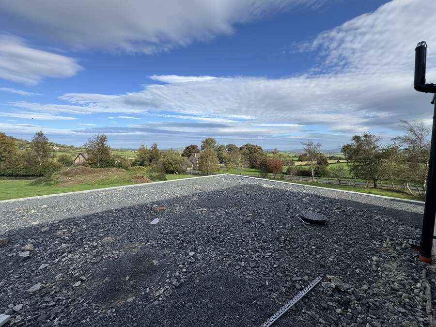 35 Lisnacroppin Road