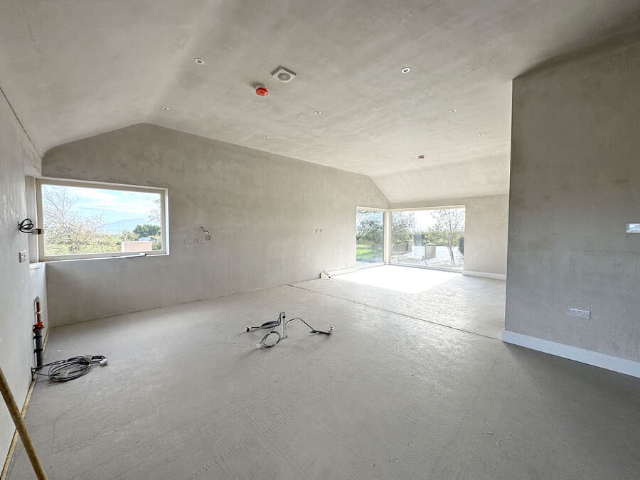 35 Lisnacroppin Road