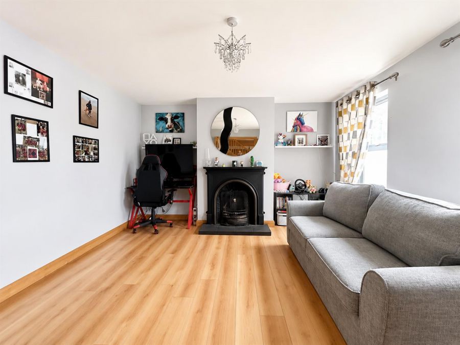 21A Kilmascally Road