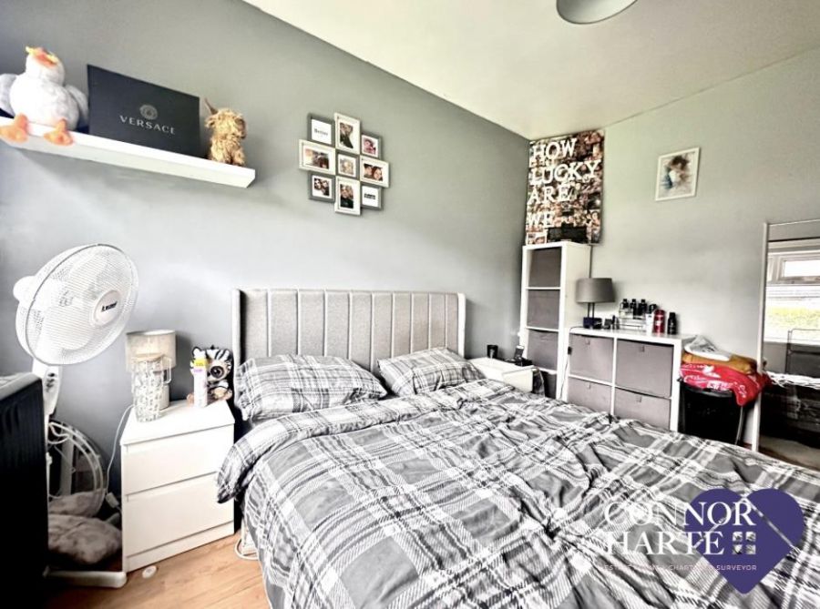 12 Westland Crescent