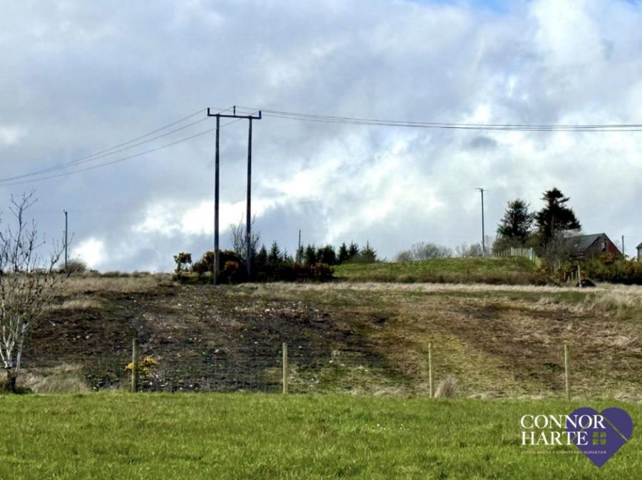 Lands At Gortscraheen/Loughnamarve