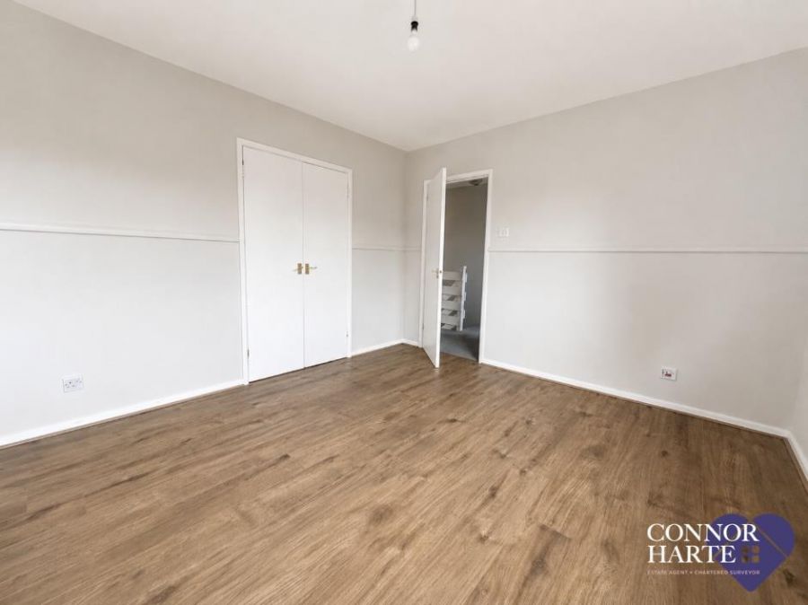 19 Collingwood Avenue