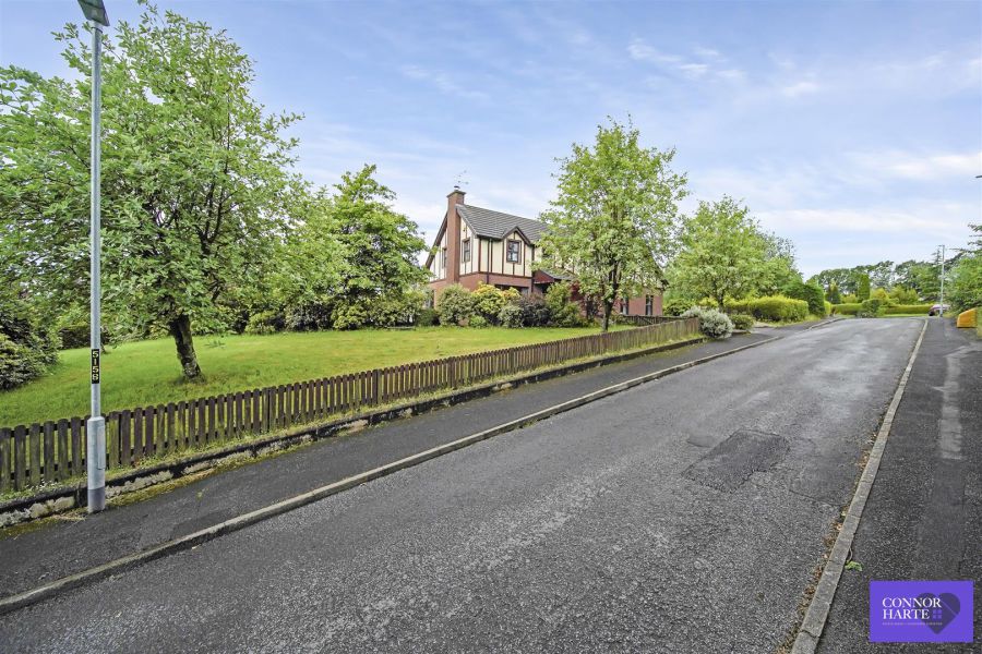 3 Glenwood Crest
