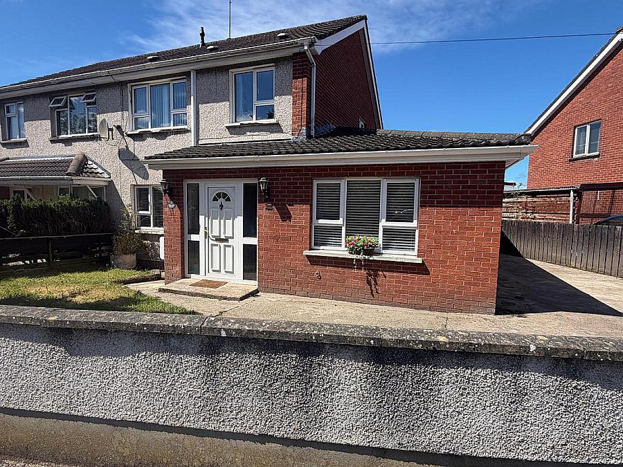 38 Enagh Park