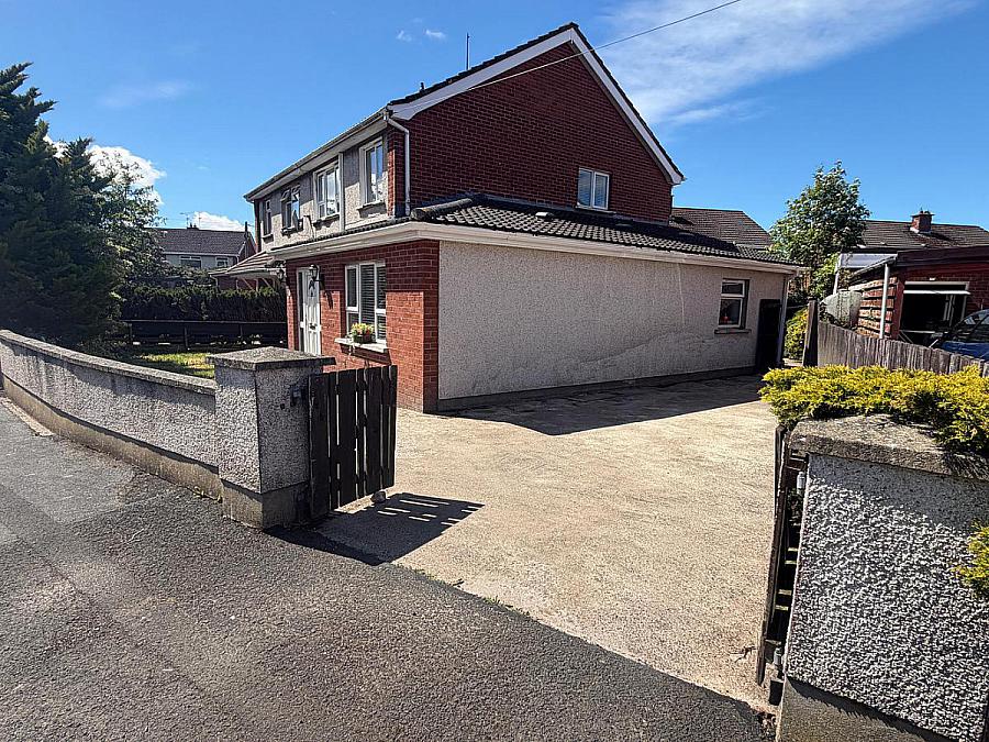 38 Enagh Park
