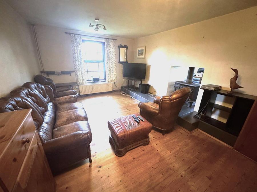 59 Carncullough Road