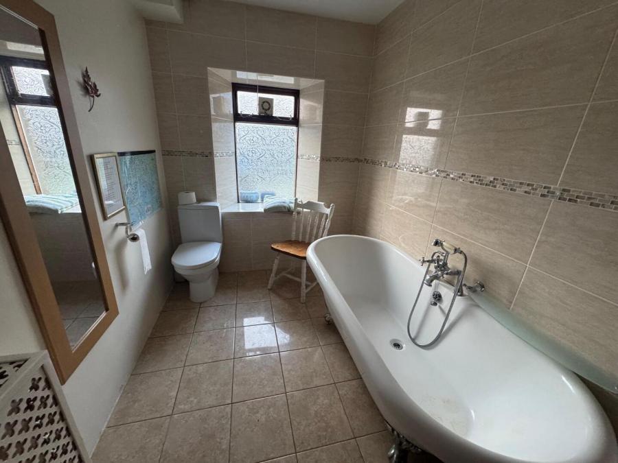 59 Carncullough Road