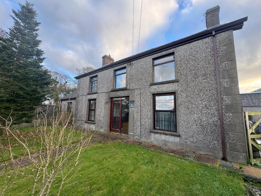 59 Carncullough Road