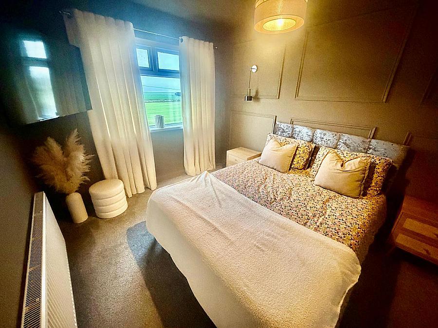 144 Carrowclare Road