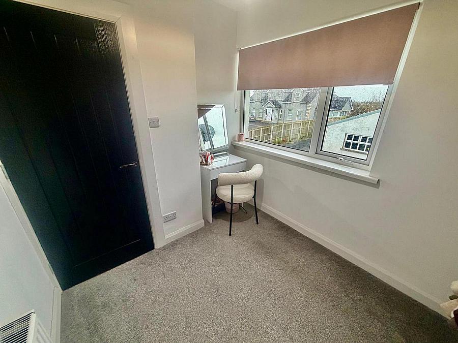 144 Carrowclare Road