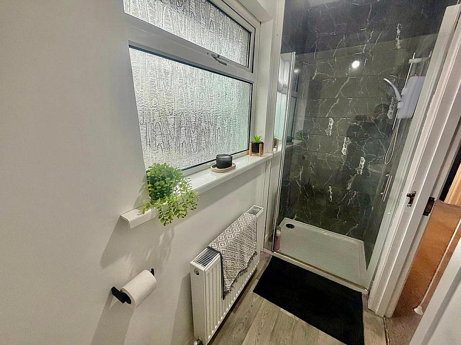 144 Carrowclare Road