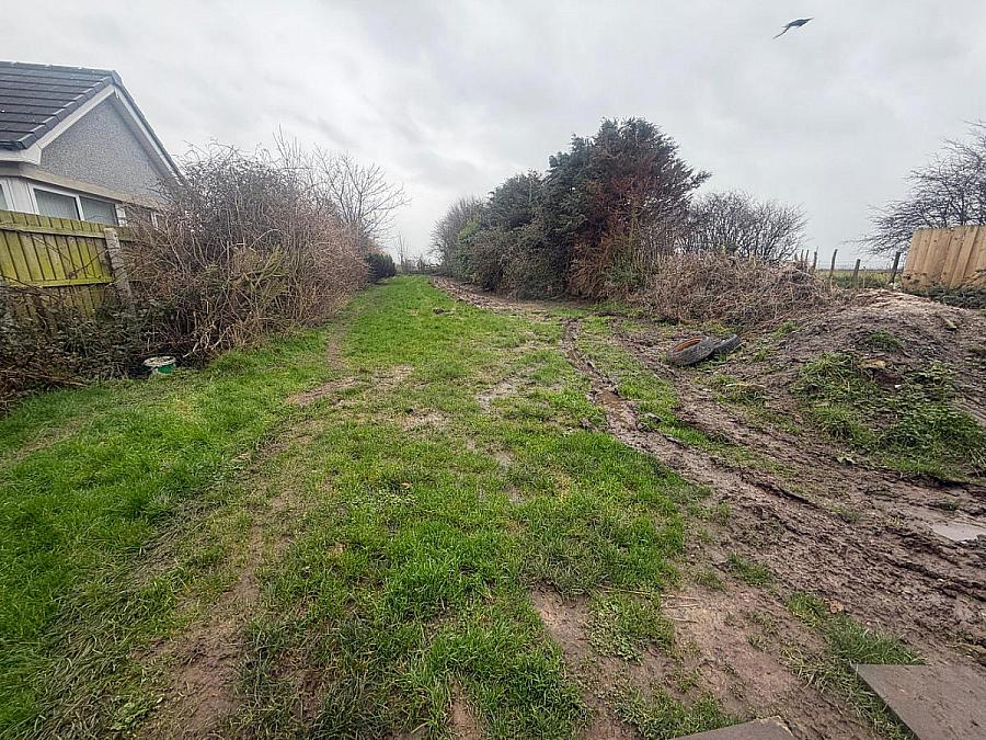 144 Carrowclare Road