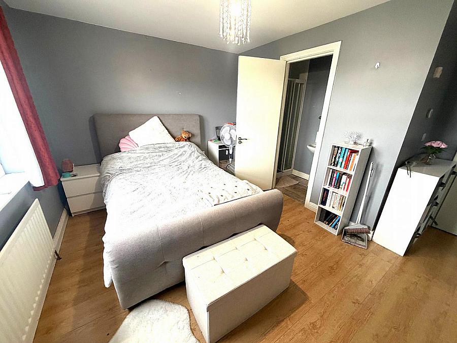 7 College Mews, Greystone Road