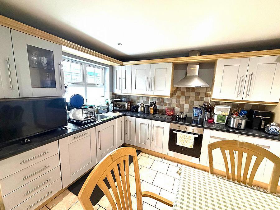 7 College Mews, Greystone Road