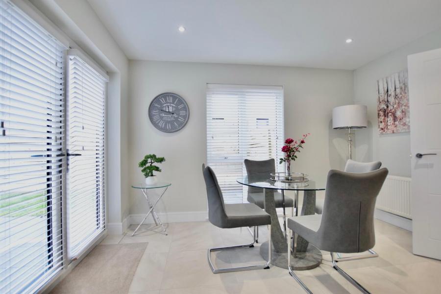 63, 63 Coolreaghs Manor