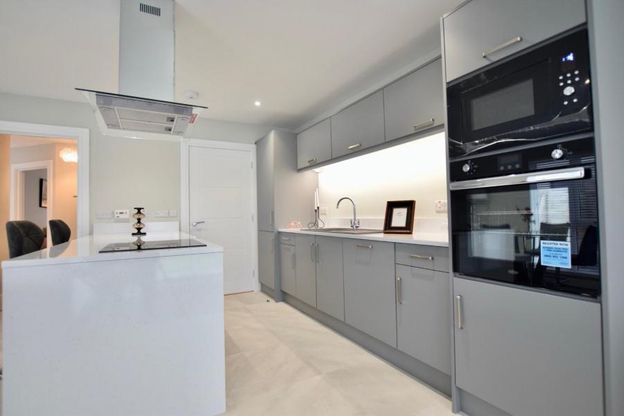 63, 63 Coolreaghs Manor