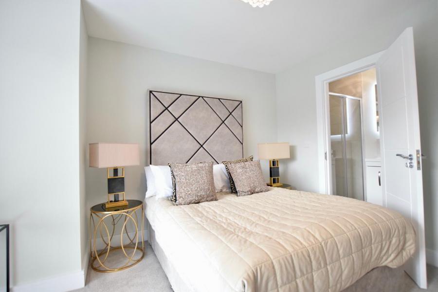 63, 63 Coolreaghs Manor