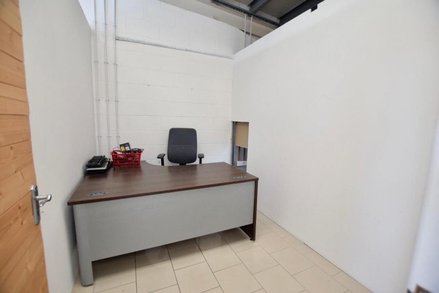 13 Kilcronagh Business Park