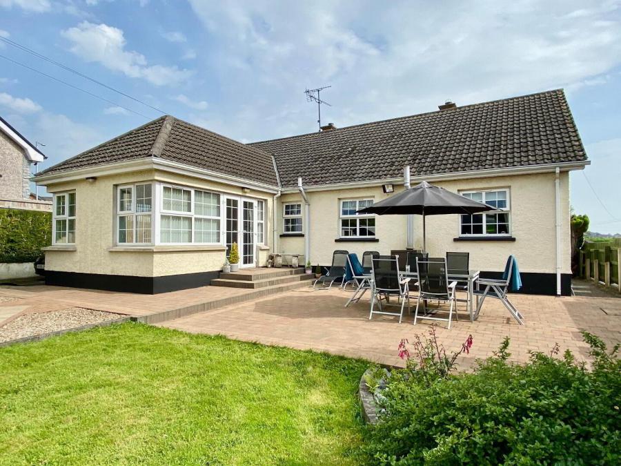 119 Westland Road South