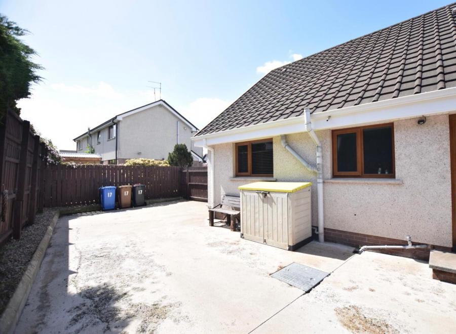 17 Forthglen