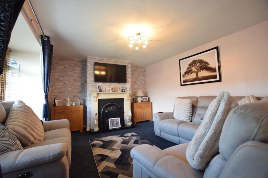 17 Forthglen