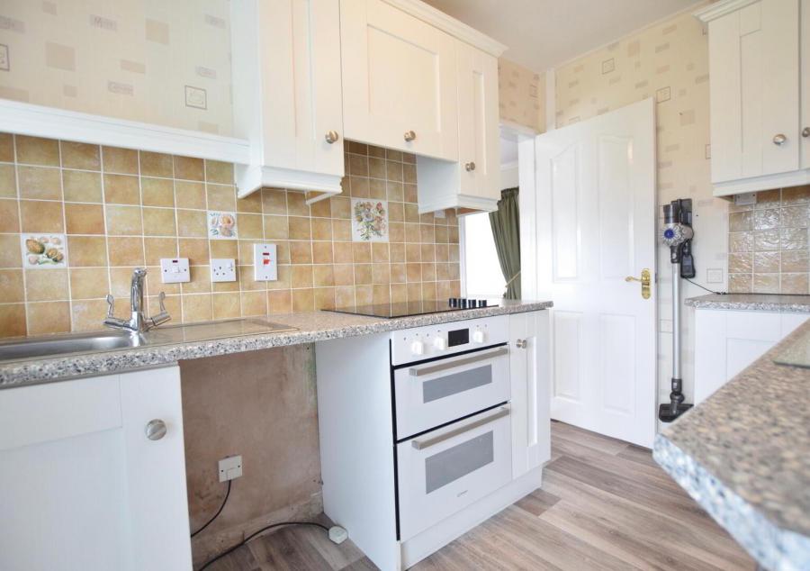 1 Coolreaghs Crescent