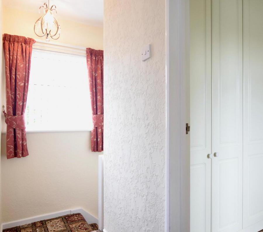 1 Coolreaghs Crescent